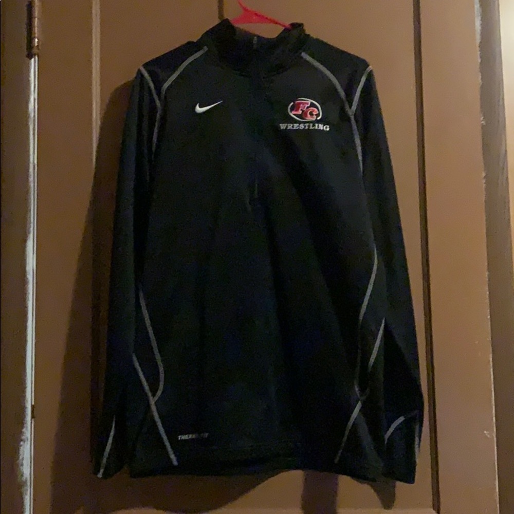 Long sleeve pullover jacket